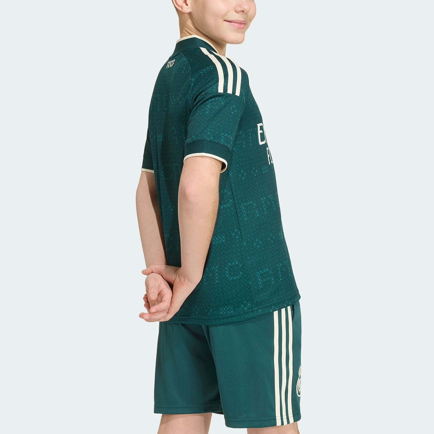 Фото Оригинальная детская дышащая спортивная футболка Adidas с коротким рукавом, модель KC3991. №2
