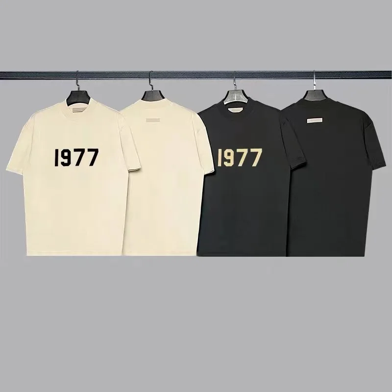 

Trendy High Street T-shirt for Men and Women Couple Top Loose 1977 flocked printed round neck short sleeves Top