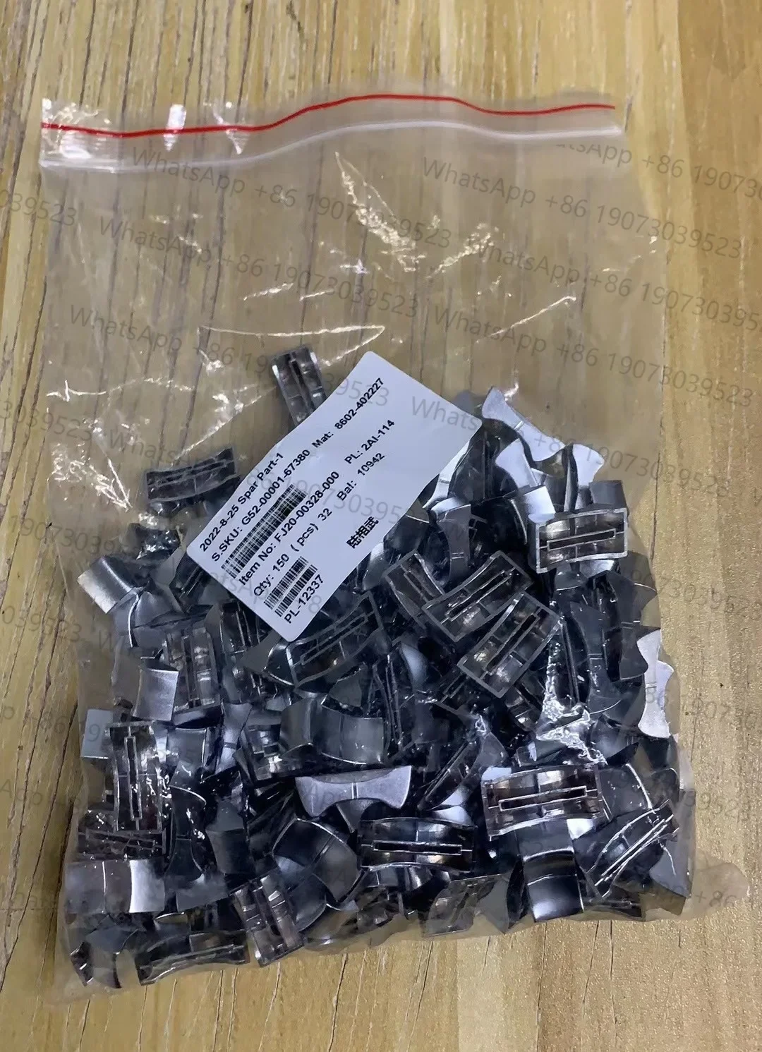 Фото Behringer/Behringer, Универсальная крышка фейдера цифрового микшера M32/x32/x32p/x32c, оригинал №3
