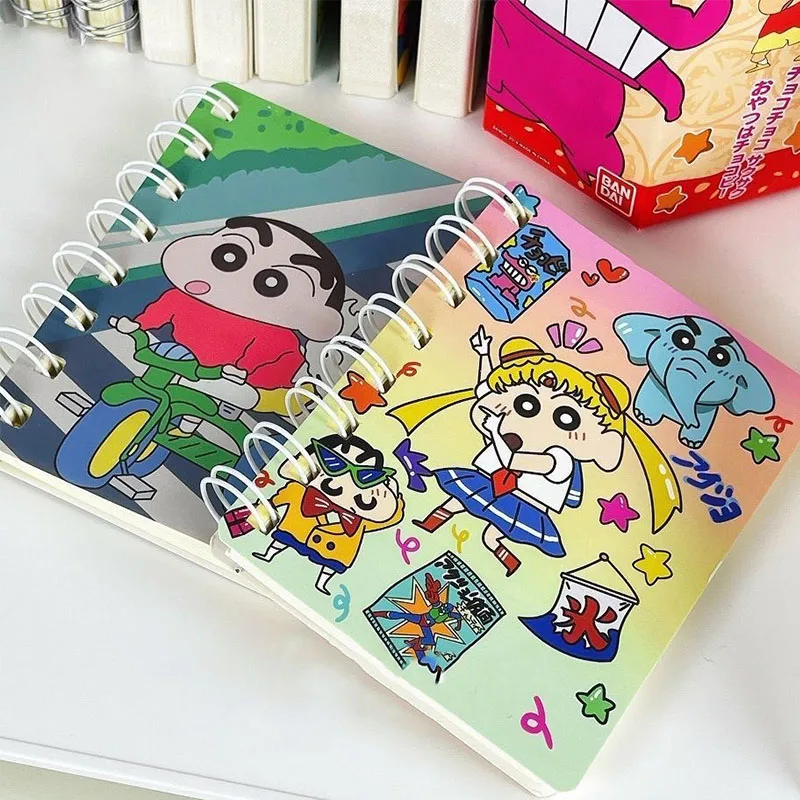 

Новинка, милый блокнот Crayon Shin Chan серии с толстой спиралью, мультяшный дневник A7, 4 книжки/упаковка, подарок для друзей на день рождения для детей