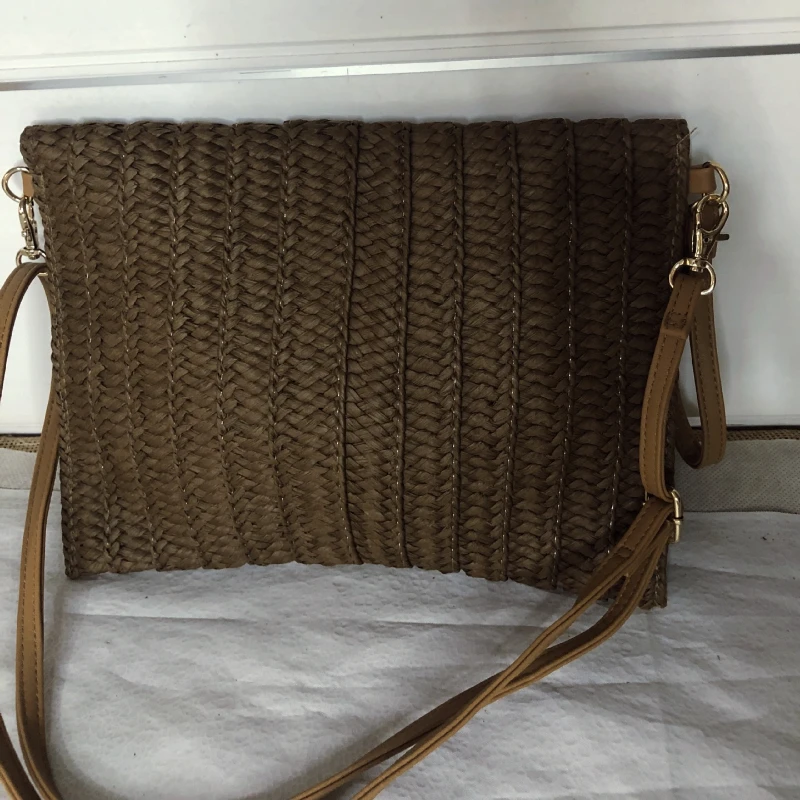 2022 New Paper and Grass Woven Bag Leisure Women's Fashion Vacation Bag Oblique Back Letter Clip Bag Handbag Shoulder Bag