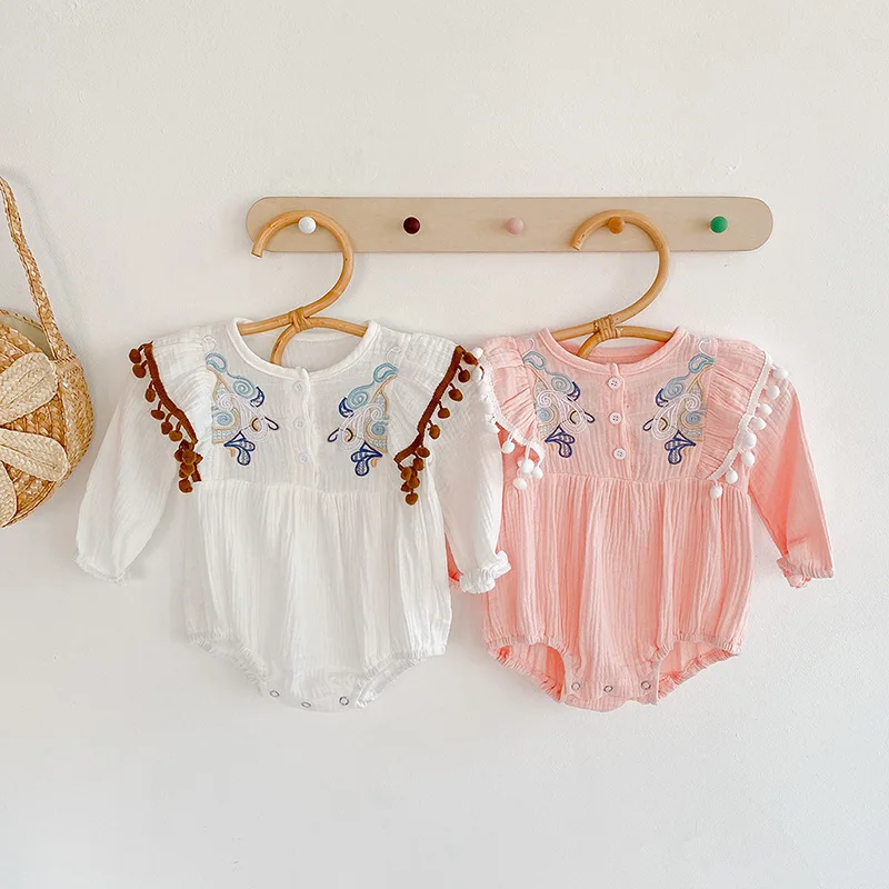 

2022 baby girls autumn romper 100-day clothes embroidered long-sleeved double-sided cotton triangle haha skirt climbing clothes