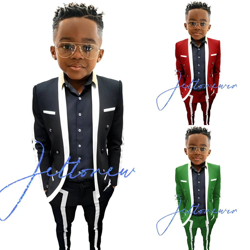 Белый костюм в контрастную полоску детский свадебный для мальчиков весенний