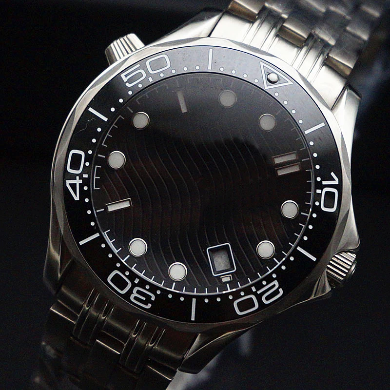 

45mm Watch Accessory Case 300 Series Stainless Steel for 2824 Movement Sapphire Luminous 6 o'clock Calendar Dial Ceramic Bezel