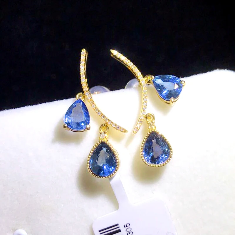 

18K gold plated luxury topaz drop light blue earrings fashion inlaid wild earrings for girlfriend.