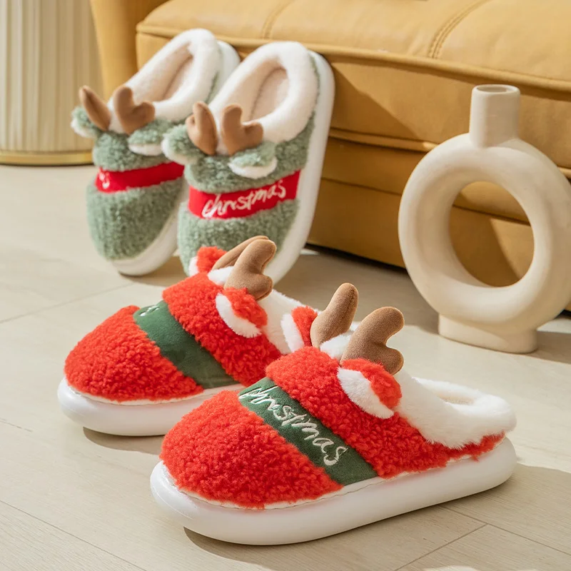 

New 2021 Thick Sole Christmas Deer Slippers Women Men Indoor Warm Slipper Soft Plush Home Floor Lovers Winter Platform Shoes