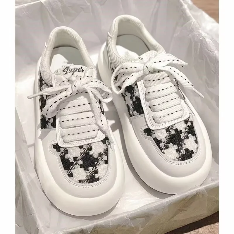 

Handmade custom small white shoes summer new breathable 100 thick sole leisure sports big size women 35-40