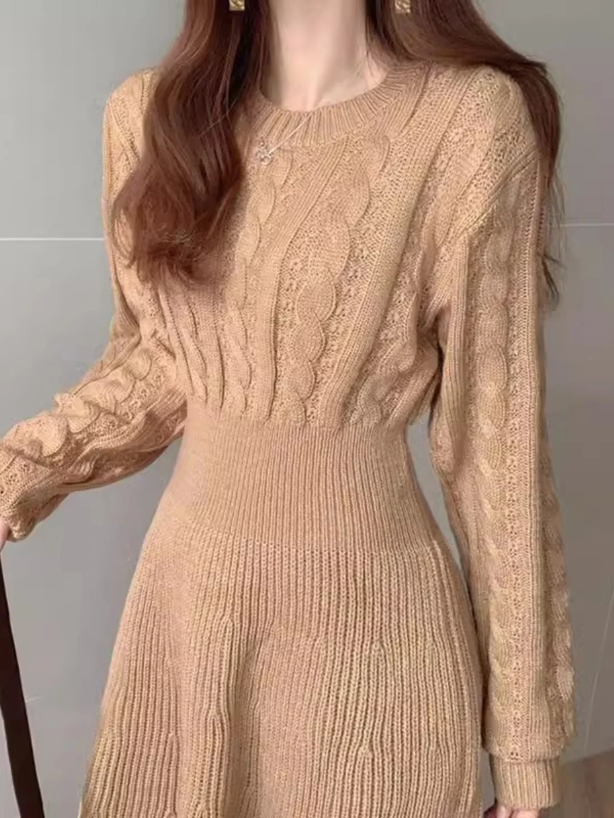 Вязаная внутренняя одежда во французском стиле в ретро платье для всего тела