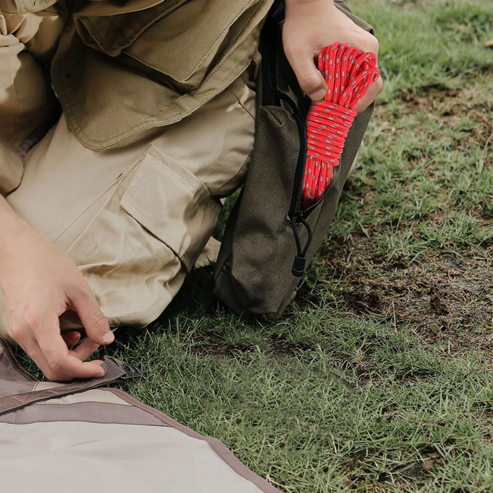 

4mm Reflective Camping Rope Reflective Umbrella Rope Colored Luminous Umbrella Rope Suitable For Camping Tent Outdoor Packaging