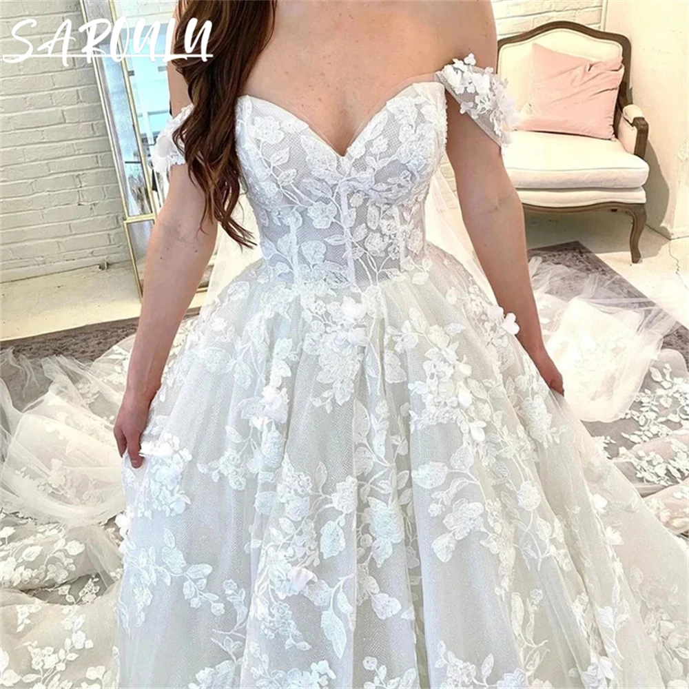 Кружевное свадебное платье со сказочным цветочным рисунком уникальное в стиле