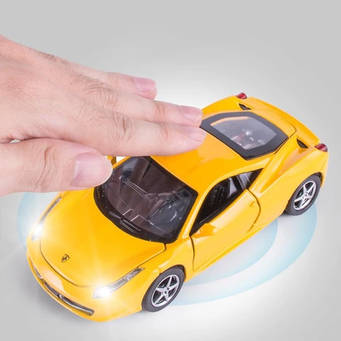 Bburago 1:32 Ferrari 458 Italia SF90 металлическая модель автомобиля