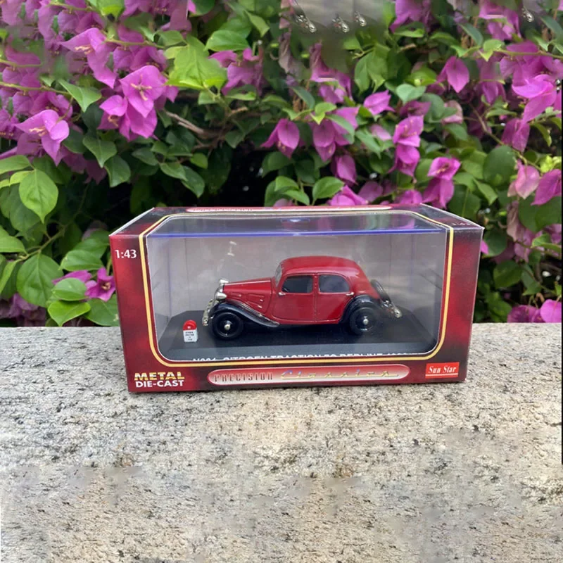 Литой под давлением сплав масштаб 1:43 1936 CITROEN TRACTION 7C Berline копия модели автомобиля