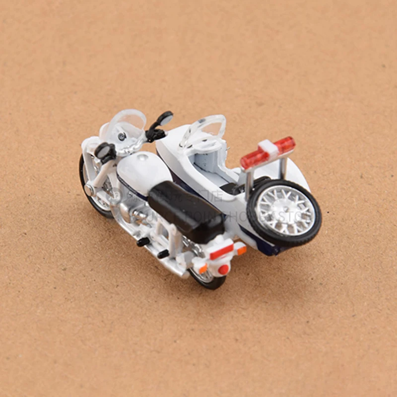 Модель мотоцикла на трех колесиках из сплава под давлением 750 масштаб 1:64