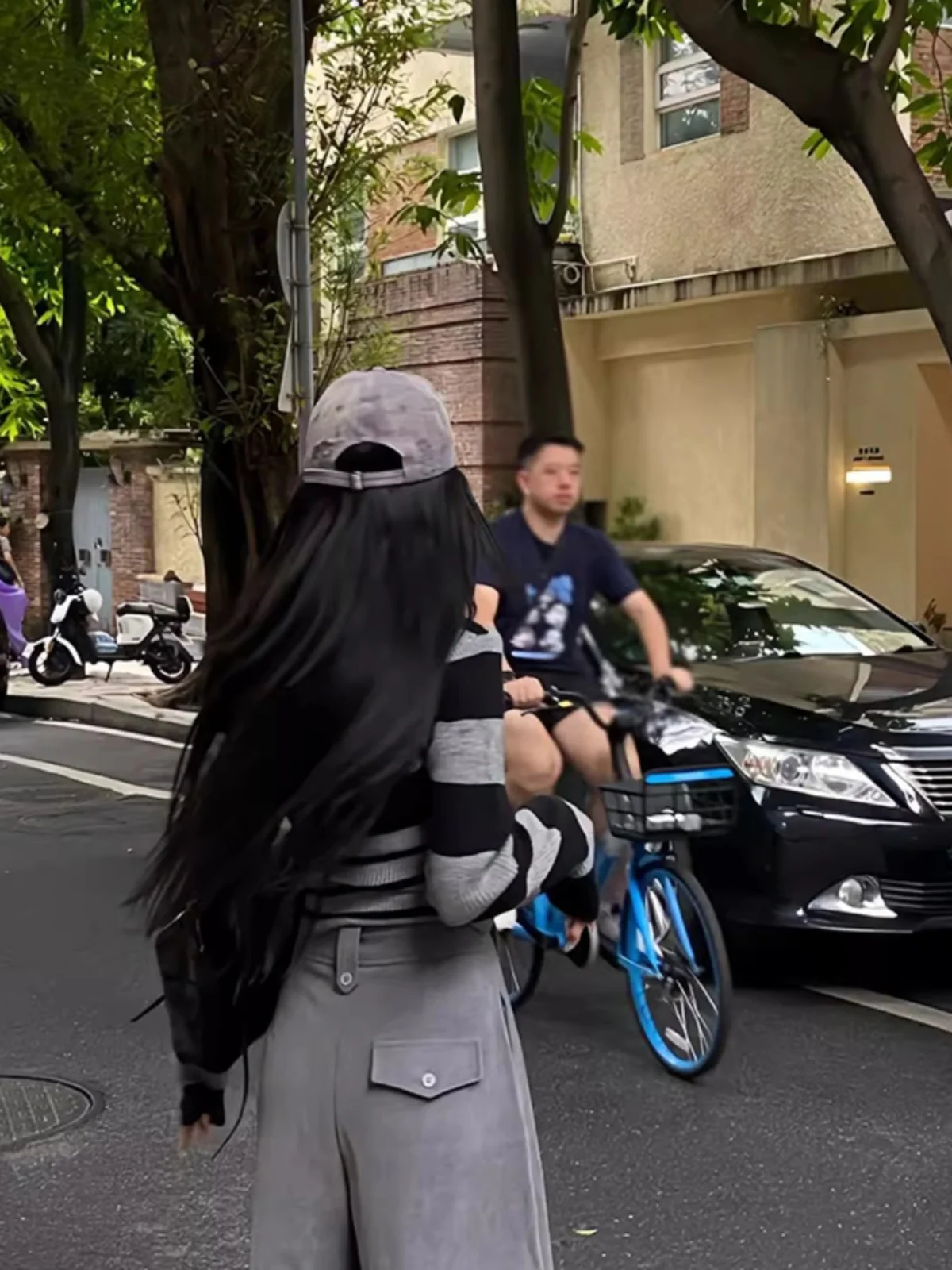 V-neck Contrast Color Stripe Long sleeve Knitted Bottoming Shirt Women Autumn and Winter Korean Series Wear Slim fit Crop Swe... |