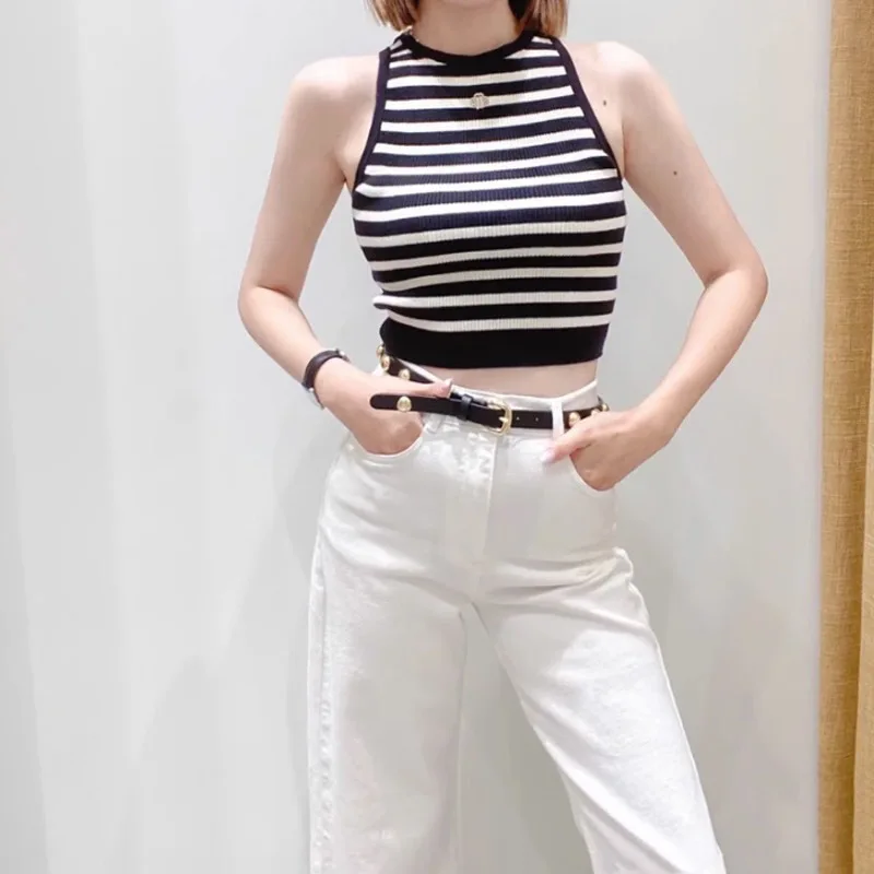 

Luxury Women New 2023 Women Cropped Knit Top Summer O-Neck Sleeveless Striped Slim Design Trendy Stylish High Street Chic Stunni
