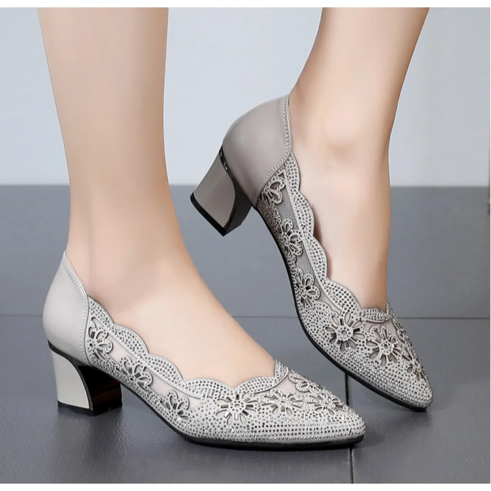 Summer Fashion Hollow Out Genuine Leather Pumps Women Shoes Med Heels Square Diamond Mesh Ladies Office  Crystal Pointshoes