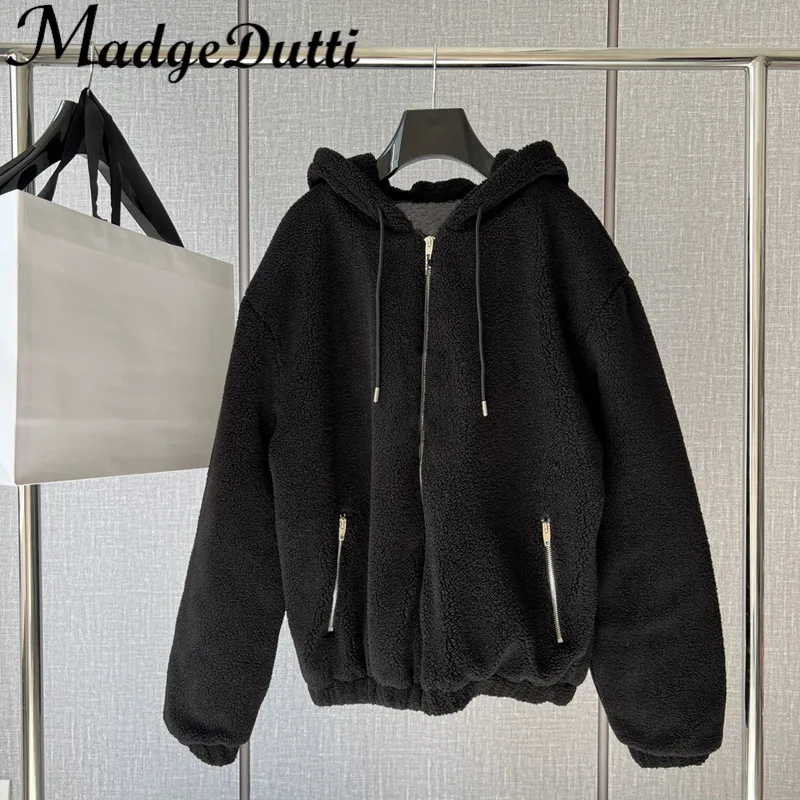 

Женское пальто с капюшоном MadgeDutti, Свободное пальто из овечьей шерсти с капюшоном и бриллиантами, 9,30