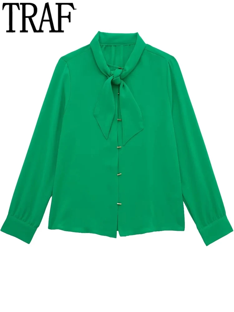 

Женская блузка на пуговицах, с длинным рукавом и высоким воротником