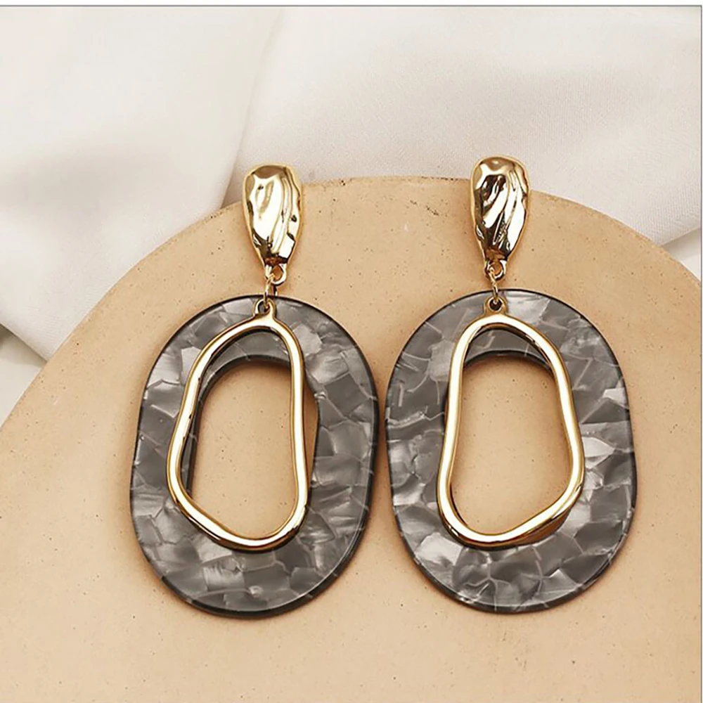 

2023 European New Advanced Simple Geometric Ring Earrings For Women Temperament Sexy Pearl Earrings Fashion Ins Jewelry Gift