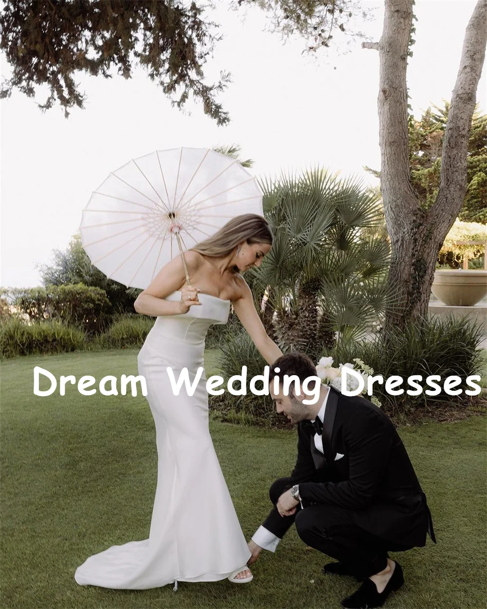 Рисунок 6 - Атласное свадебное платье-русалка без рукавов