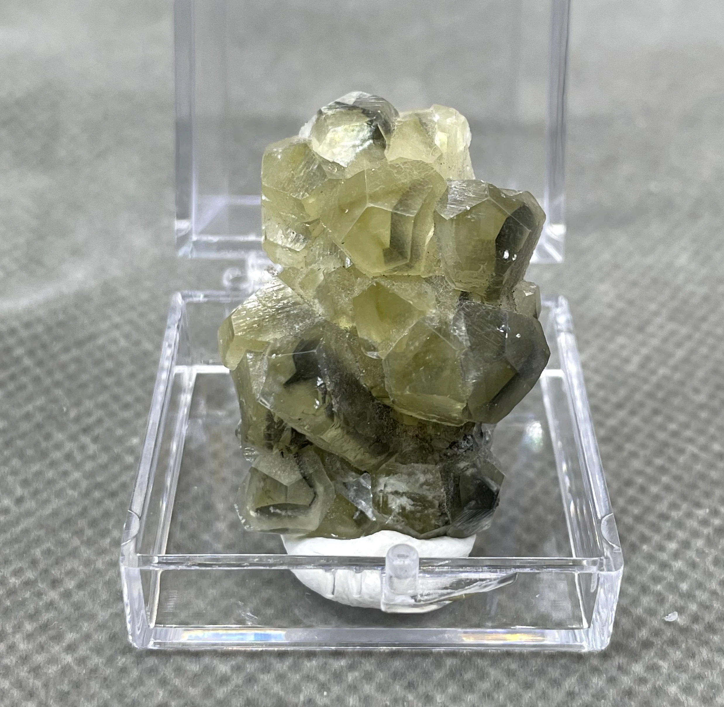 

NEW! 100% natural calcite mineral specimen stones and crystals healing crystals quartz gemstones (box size 3.4cm)