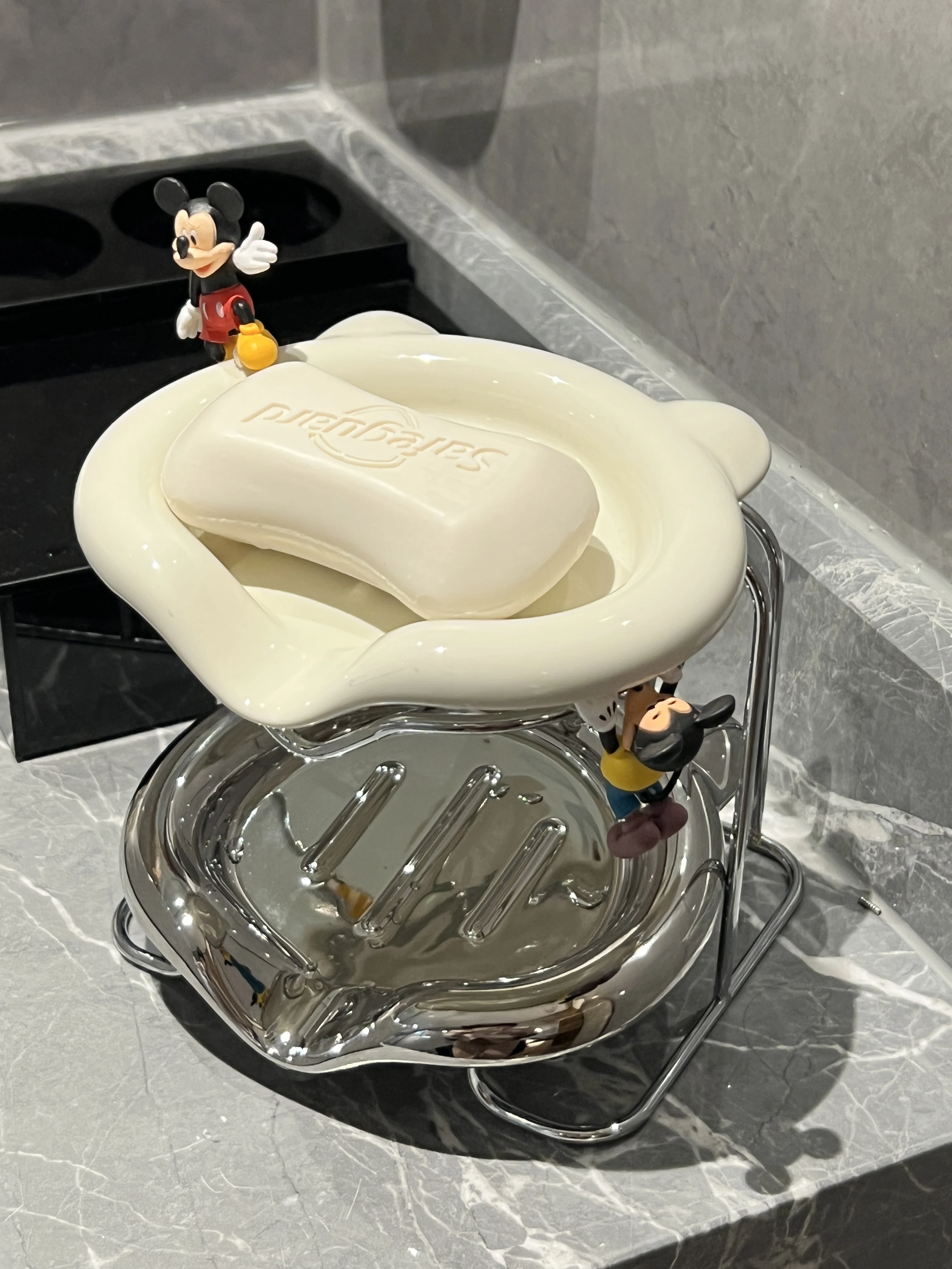 

Wyj Light Luxury Ceramic Wall-Mounted High Sense Double Deck Soap Box