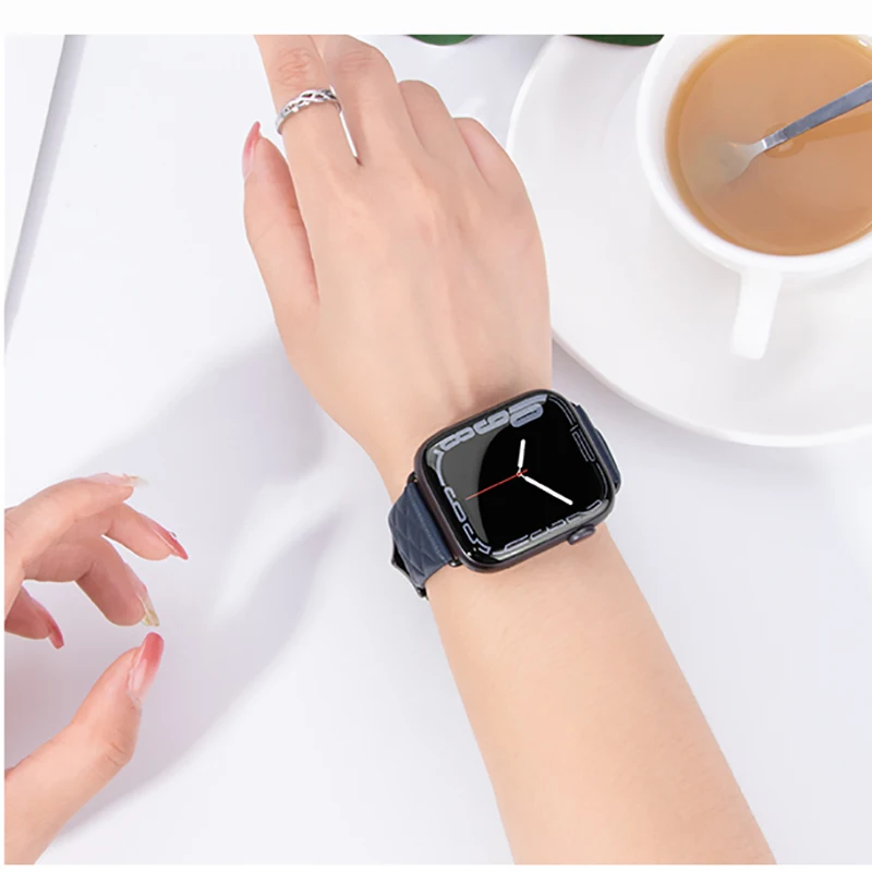 100% Genuine Leather loop Bracelet Belt Watchband for Apple Watch 8 7 6 SE 5 4 3 42 38 44 40MM Strap for iWatch 41 45MM 49 Ultra