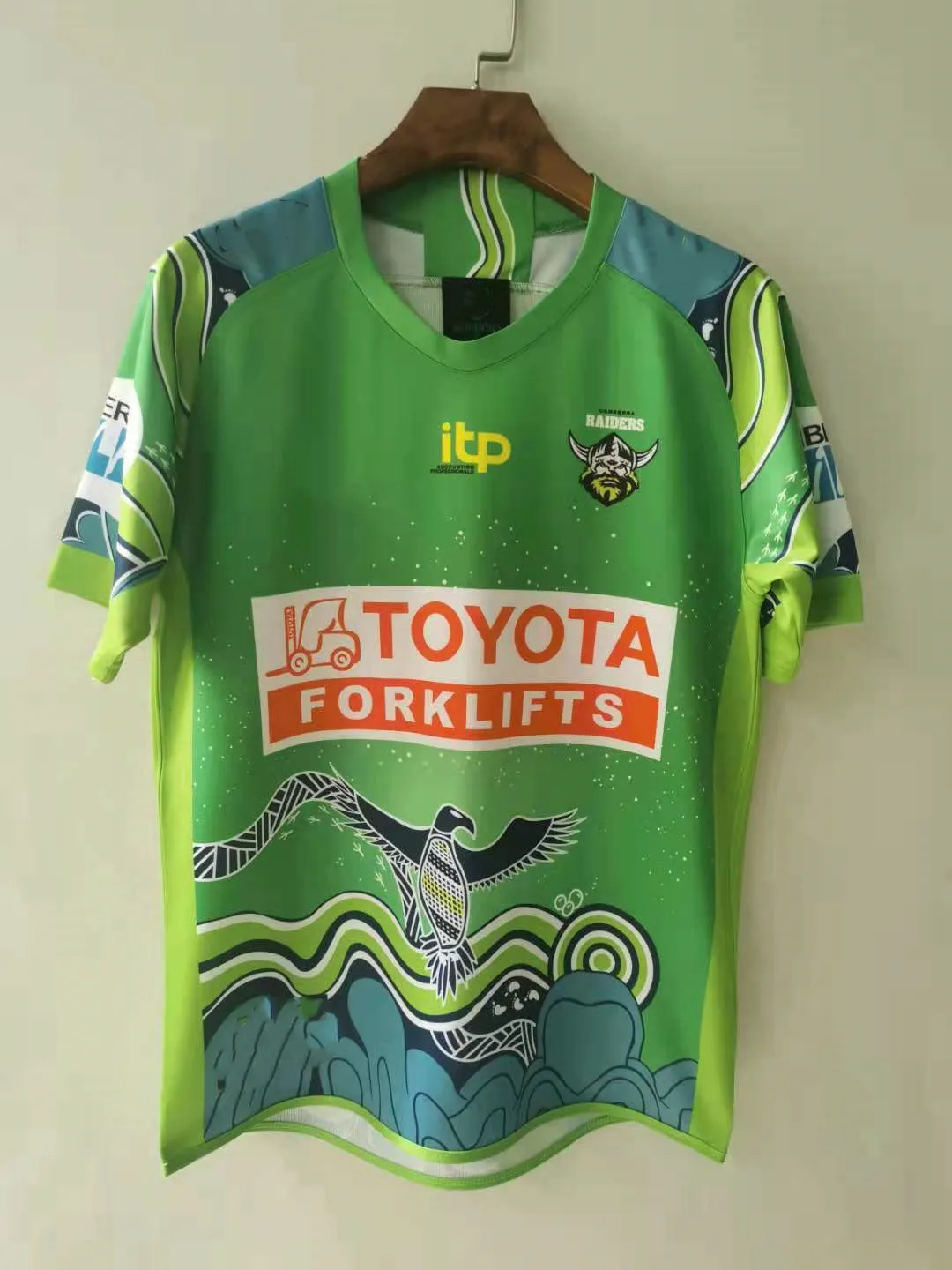 

2021 CANBERRA RAIDERS INDIGENOUS RUGBY JERSEY size S-3XL-5XL