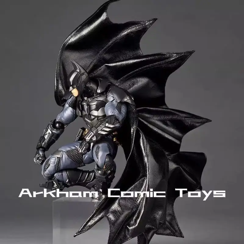 Фото Удивительные Yamaguchi Batman Arkham Knight, фигурки героев, модель игрушки, периферийные устройства, подарочная коробка на день рождения и праздник, фигурки, игрушка в подарок №2