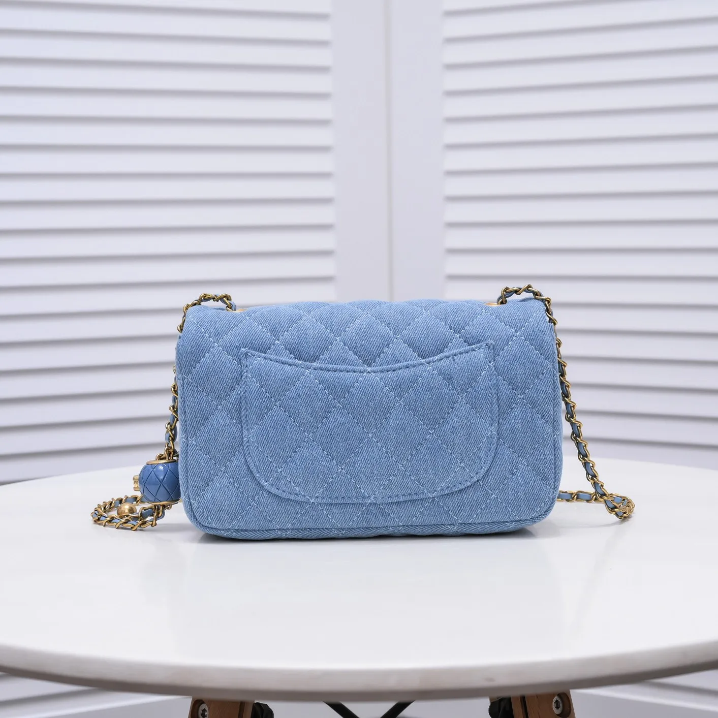 

2022 New Denim Blue Adjustable Chain One Shoulder Underarm Bag with Box