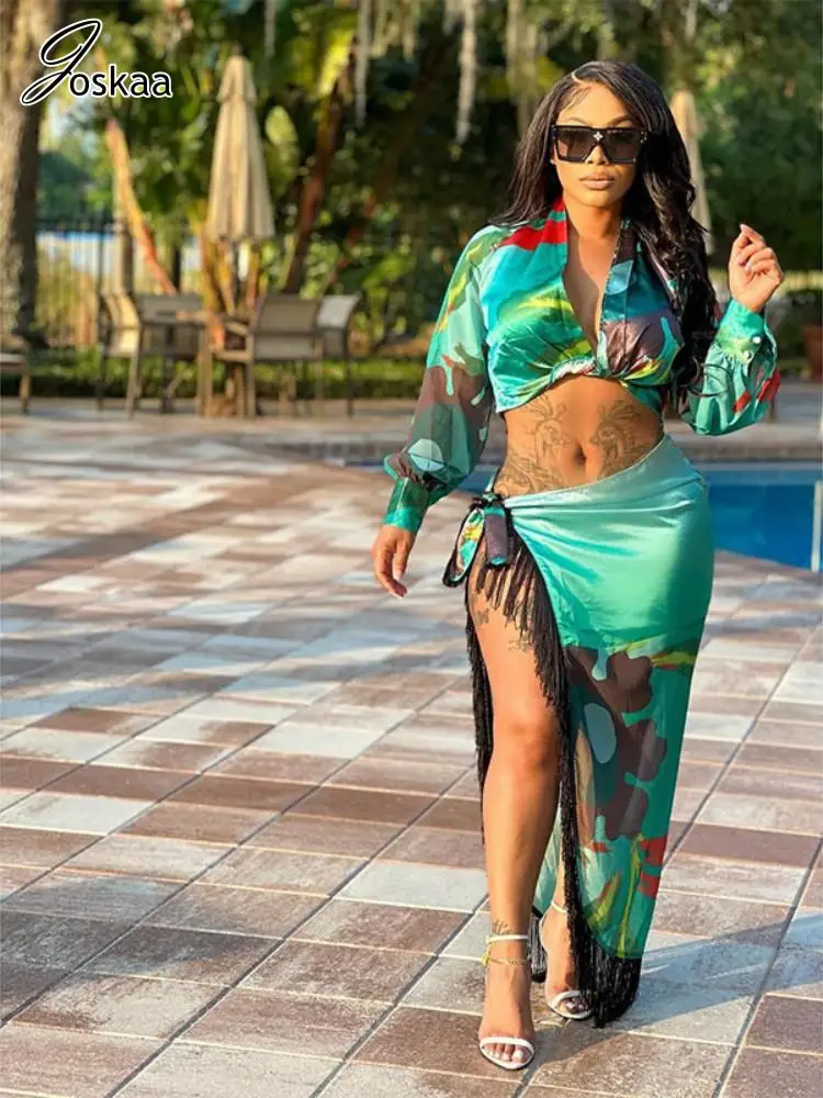 

Joskaa Print Beach 2 Piece Set Women Sexy V-Neck Long Sleeve Crop Top and Tassel Bandage Maxi Skirt Match 2023 Vacation Outfits