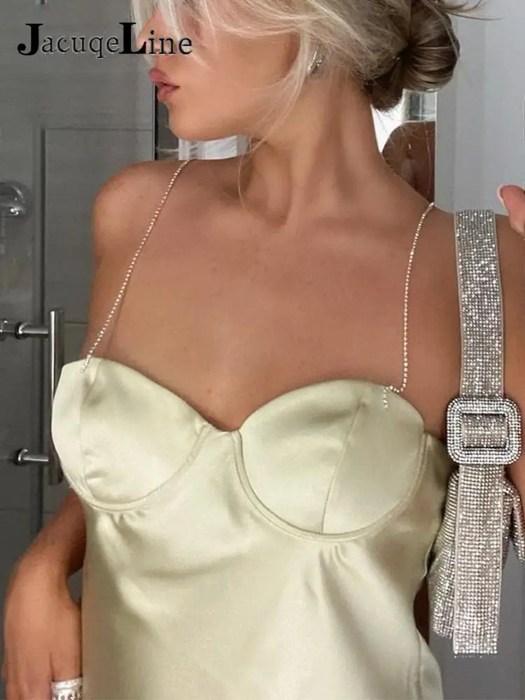 Мини атласное платье Jacqueline на бретелях-спагетти с бриллиантами вечерние женские