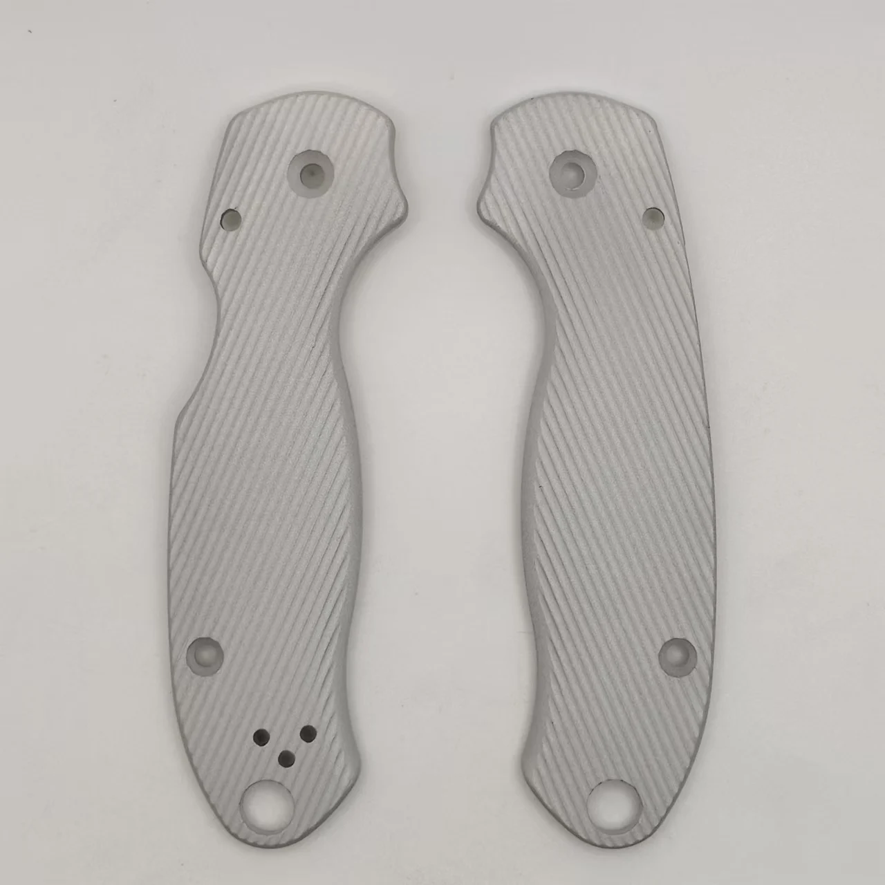Фото 1 пара радиальных весов с ручкой из алюминиевого сплава для ножей Spyderco C223 Para3 №2