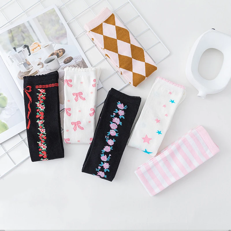 

1Pair Lolita Cute Lace Flower High Socks Japanese Cartoon Girl Fall Winter Long Socks Thigh High Socks Autumn Winter Fitness
