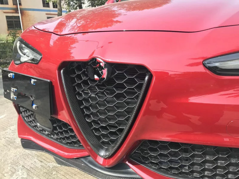 Alfa Romeo Giulia 952 S2 Стиль Углеродное волокно Вентилируемый капот Пользовательский
