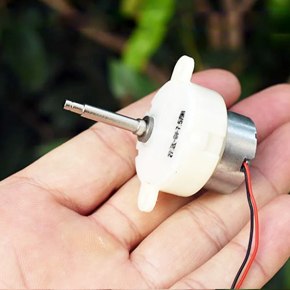 Мотор-редуктор Mini 300 с длинным валом 3 В-6 В постоянного тока 18 об/мин медленный