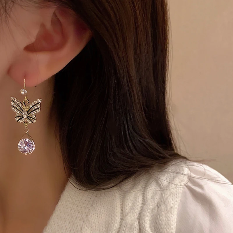 

Luxury Fashion Teardrop Butterfly Earrings For Women Shiny Rhinestone Animal Earrings 2022 New Trend Korean Party Jewelry Gifts