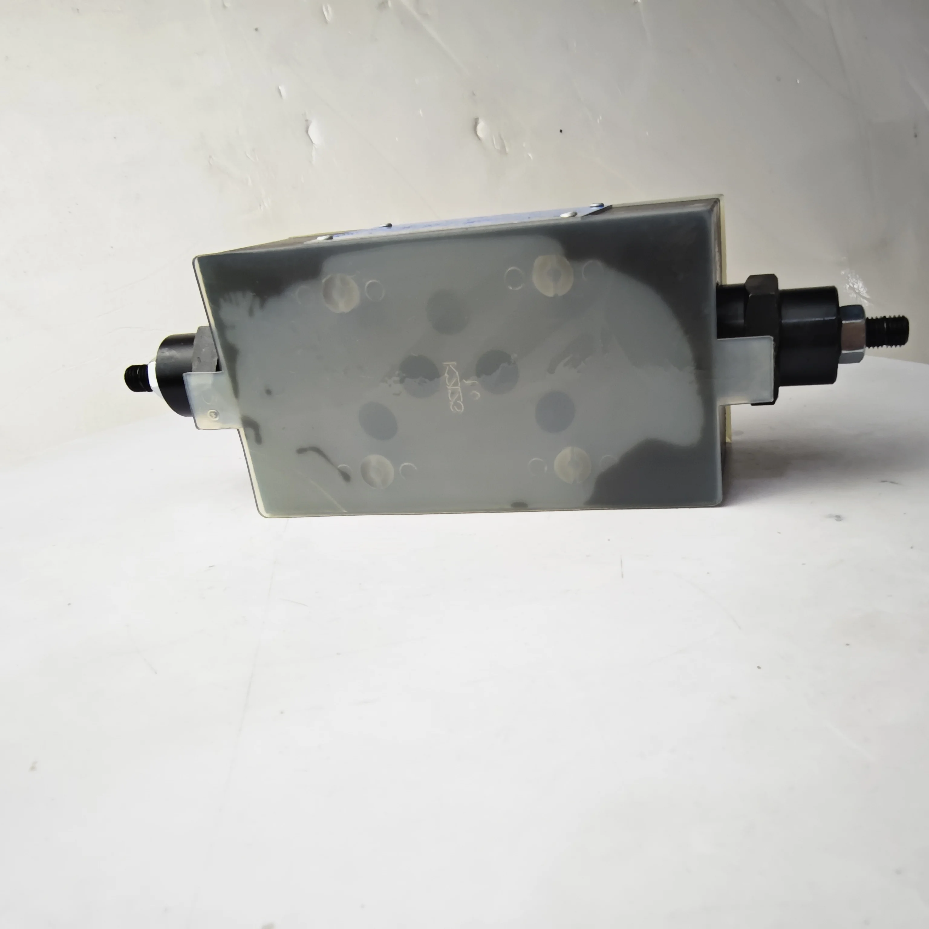 Клапан управления потоком DGMFN vick ers