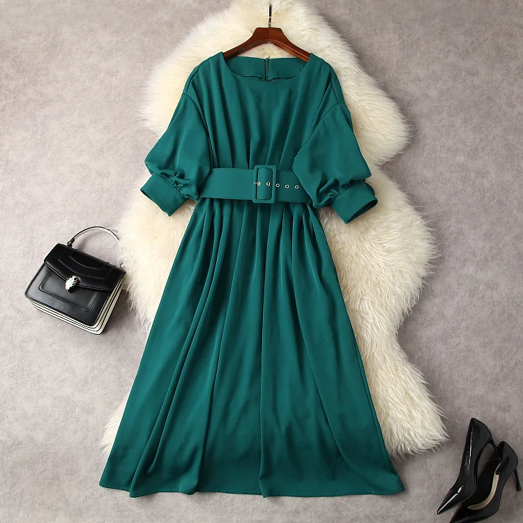 

European and American women's wear spring 2022 new Five - quarter sleeve lantern sleeve green belt Fashionable pleated dress