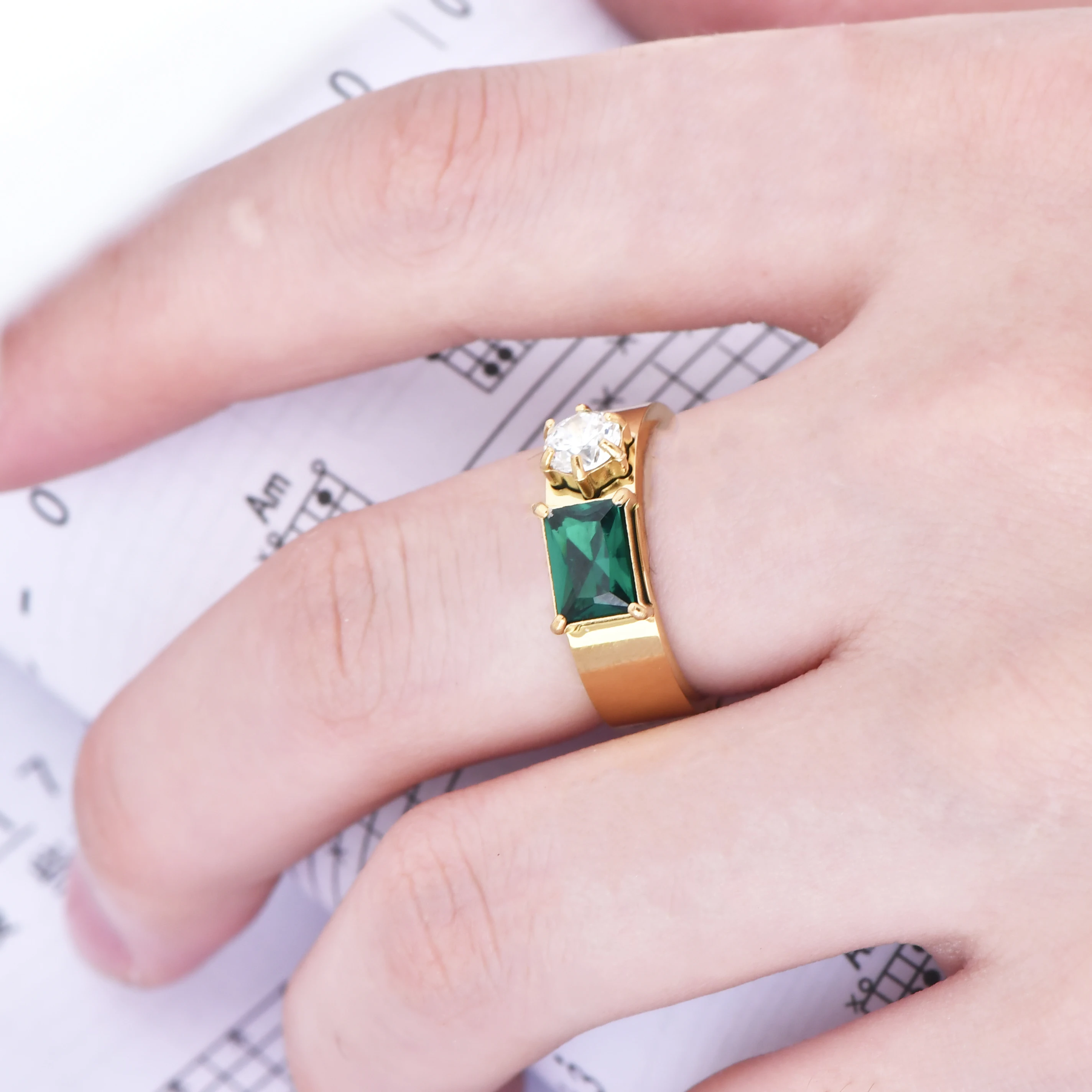 Трансграничное французское ретро изумрудное кольцо с цирконом Aaa элитное модное