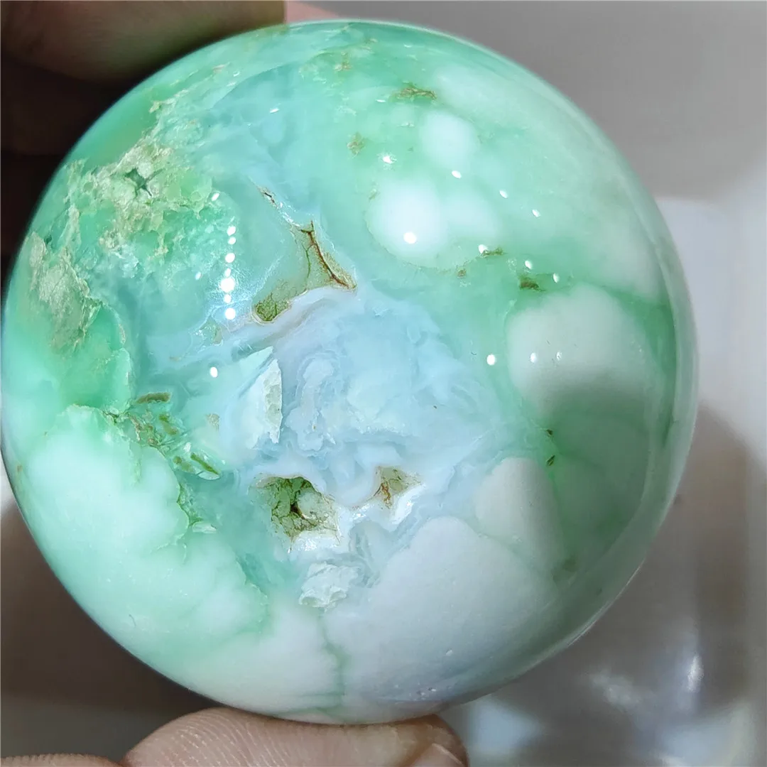 

Зеленый хрустальный шар из австралийского нефрита 5-7 см