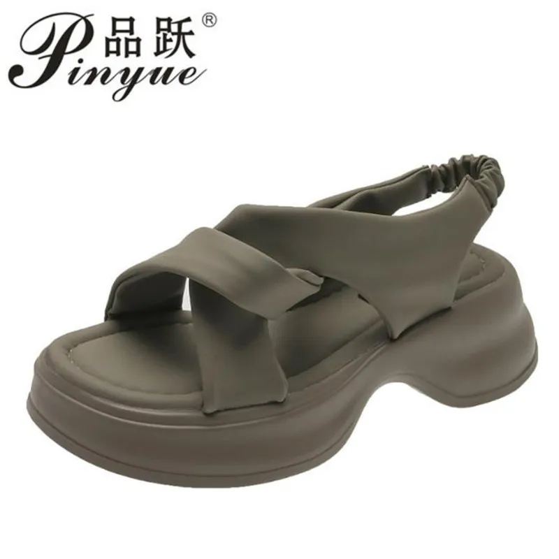 

Women Flat Gladiator Cutout Retro Vintage Platform Female Casual Flat Sandals Solid Slip on Beach Sandals Sandalias De Mujer 39
