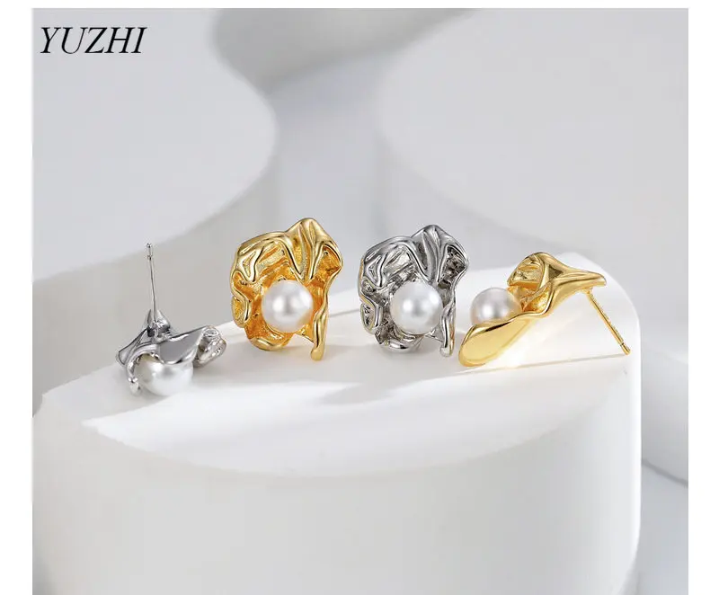 

Fashion Imitation Pearls Stud Earrings Irregular Geometric Golden Texure Oorbellen for Women Office Jewelry Accessories