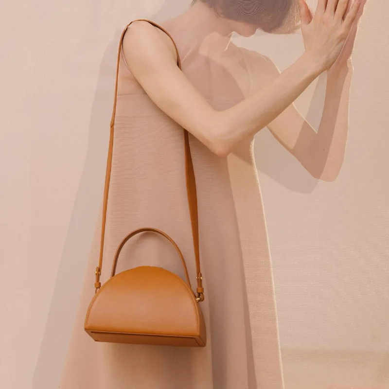 

Новинка 2023, Женская Модная уникальная мини-сумка, Компактная ручная элегантная сумка через плечо, Офисная Повседневная сумка на плечо