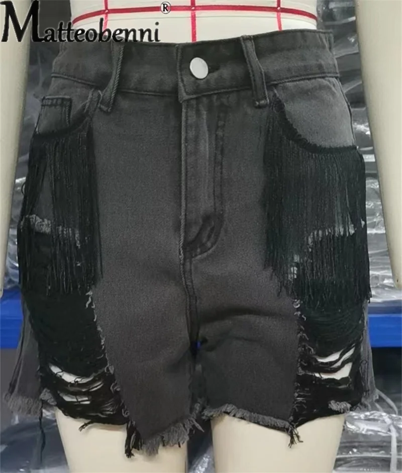 2023 Fashion Broken Holes Splicing Tassel Denim Shorts Women's Mid-waist Button Casual Straight Three-quarter Pants Female Jeans