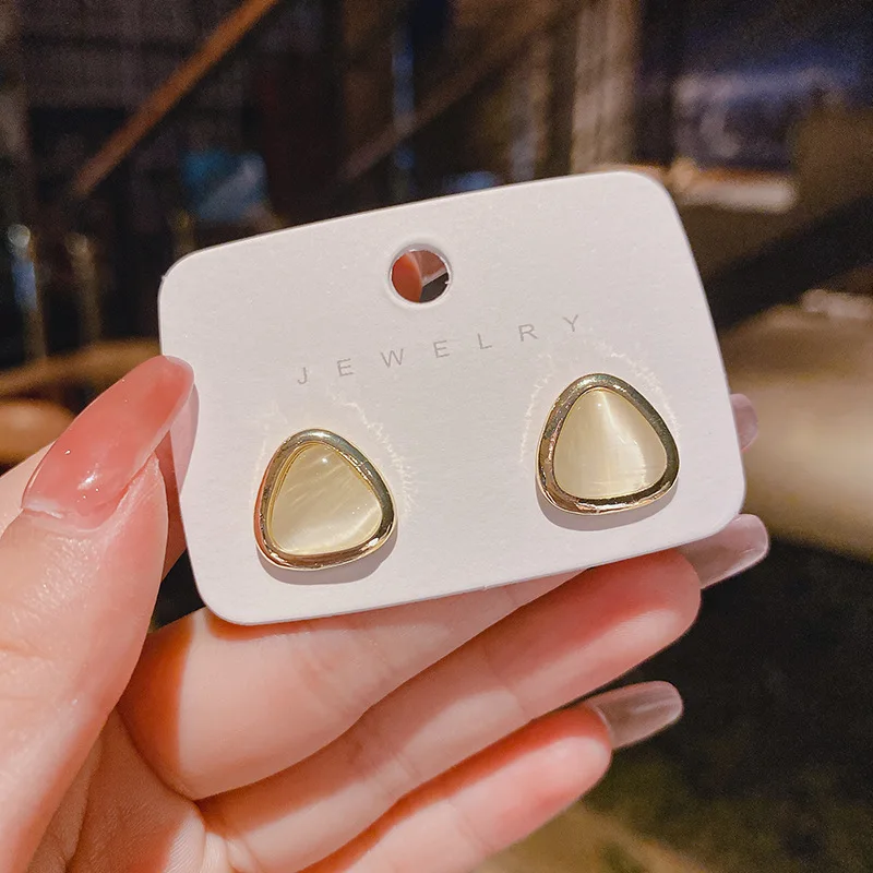 

S925 Silver Needle Triangle Opal Transparent Female Fashion Simple Versatile Trendy Women's Earrings 2022 Earrings For Women