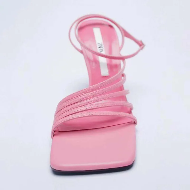 Босоножки женские на высоком каблуке дизайнерские туфли с ремешком щиколотке