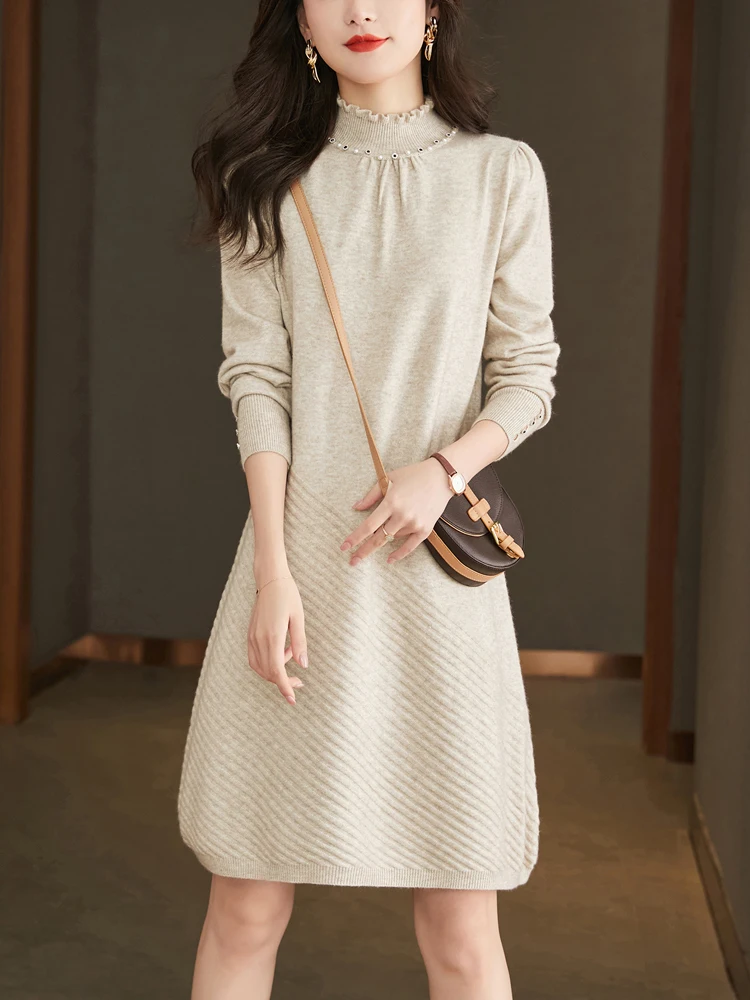 Вязаное флисовое платье женское зимнее с пальто темпераментное нижнее средней