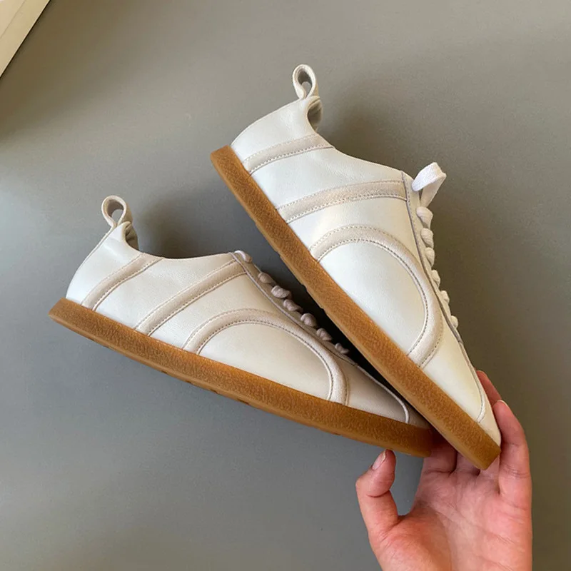 2023 New Style of The Same Vintage German Training Shoes Women's Leather Flat Lace-up Sneakers Casual Versatile Little White
