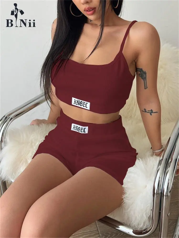 

Комплект из двух предметов BiNii Женский, облегающий Топ без рукавов на бретелях-спагетти и шорты белого цвета, летний комплект из 2 предметов, ...